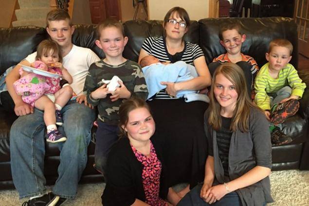 Father died in road crash on the way to birth of 8th child
