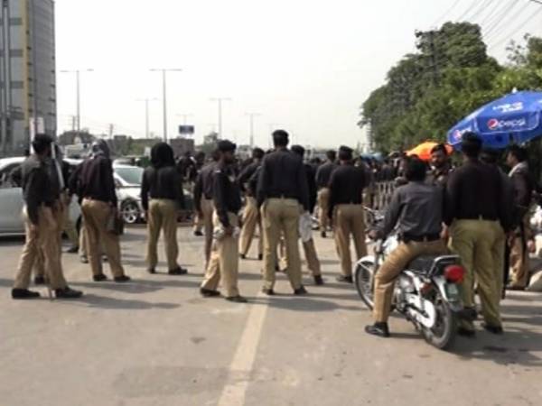 Seven suspects arrested during search operation near Qaddafi Stadium