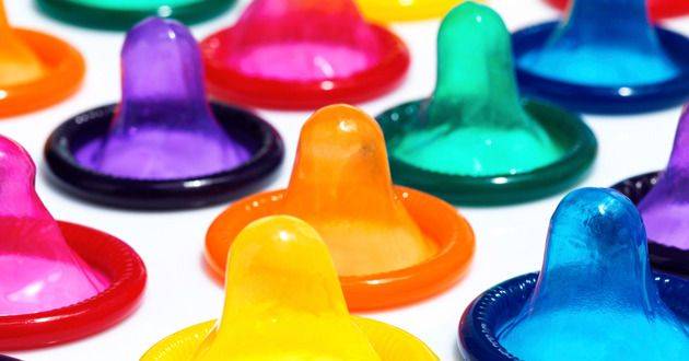 Glowing Condom: UK teens create smart contraceptive to detects sexual infections