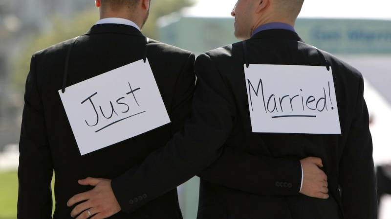 Gay marriage legalised across USA