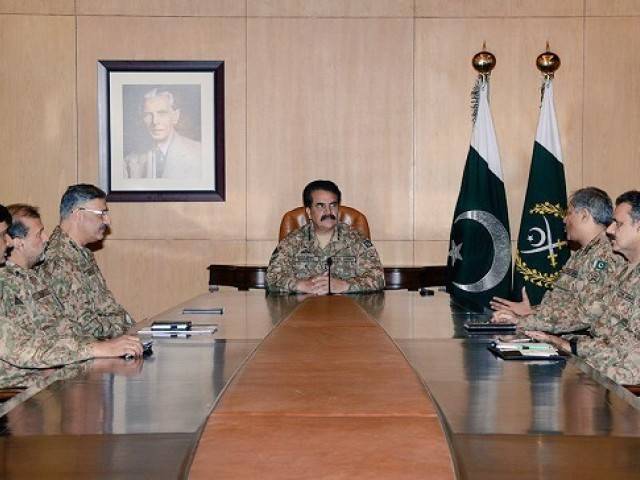 General Raheel directs Army flood teams to speed up relief work