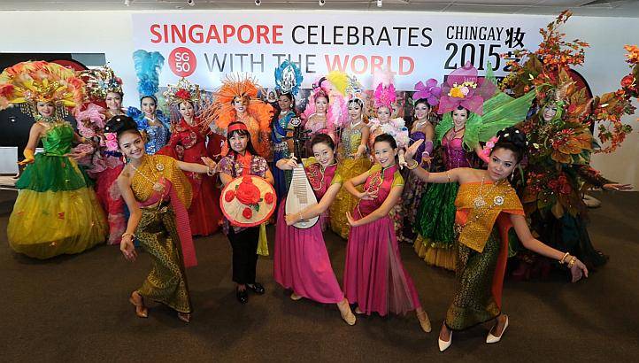Singapore marks 50th birthday with grand parade