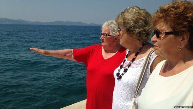 Three Italian grannies on an adventure to swim in the sea for first time