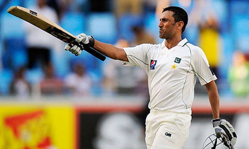 Younis wants to be the first to score 10,000 Test runs