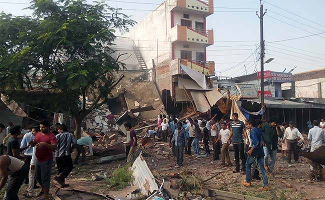 Over 80 killed in Indian restaurant explosion; 100 injured