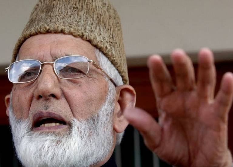 India suspends Kashmiri hurriyat leader Syed Ali Geelani’s passport