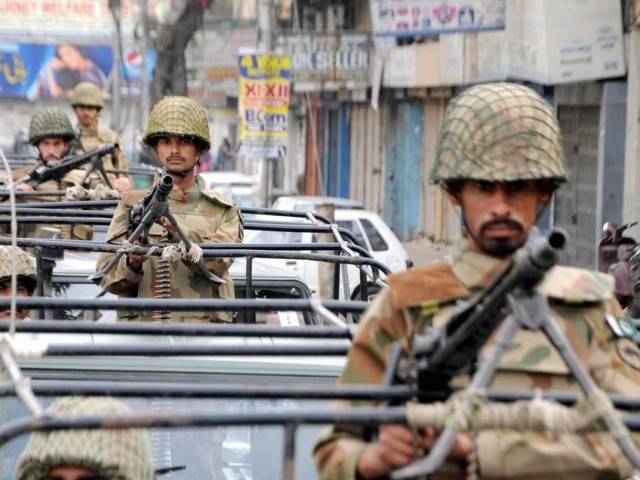 'Rangers Hour': Rangers to begin FM show to share updates about Karachi operation