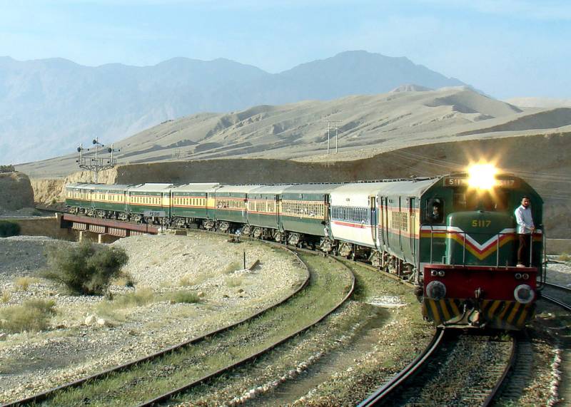 Income of Pakistan Railways increased by 70%