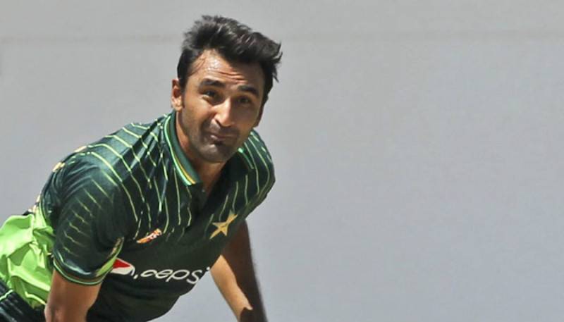 Pakistani spinner given high security in India after Shiv Sena attack