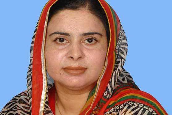 MNA Shahjehan beats up lady constable for not serving her guest