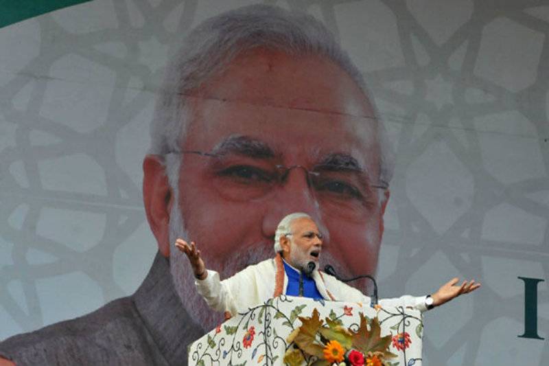 Modi pledges $12 billion for Occupied Kashmir