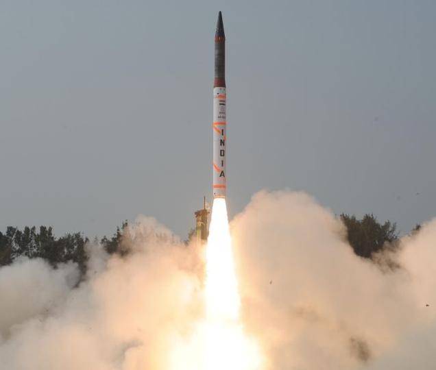 India test fires nuclear-capable Agni-IV missile