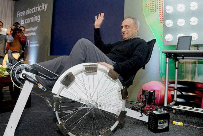 Free Electric: US billionaire unveils electricity-generating bicycle for India