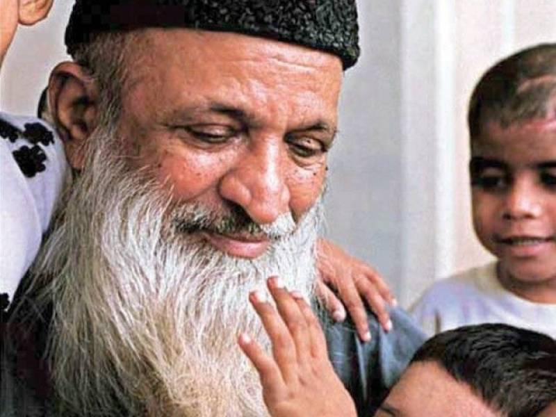 Edhi Home robbery: Two arrested, 5kg gold recovered in Karachi