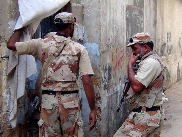 Rangers arrest four terrorists in Karachi
