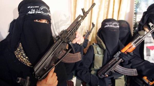 Pakistani woman along with her four children leaves for Syria to join ISIS
