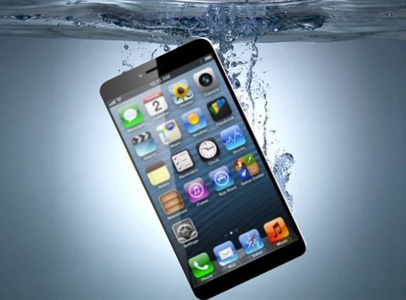 New iPhone 7 set to be completely WATERPROOF