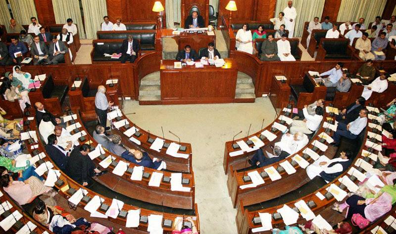 Sindh govt gets power to withdraw cases against criminals