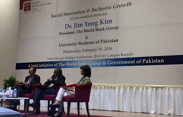 World Bank chief Jim Yong Kim addresses IBA students in Karachi