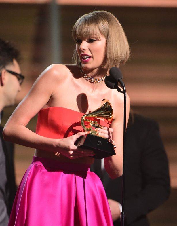 Taylor Swift Back Lash at Kanye West in Grammys Acceptance Speech