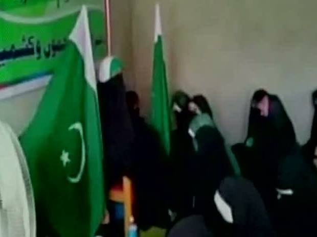 Pakistani flags hoisted in Srinagar on Pakistan Day