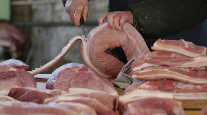Animal Rights or Islamophobia? Campaigners urge Germans to place pork in Halal sections