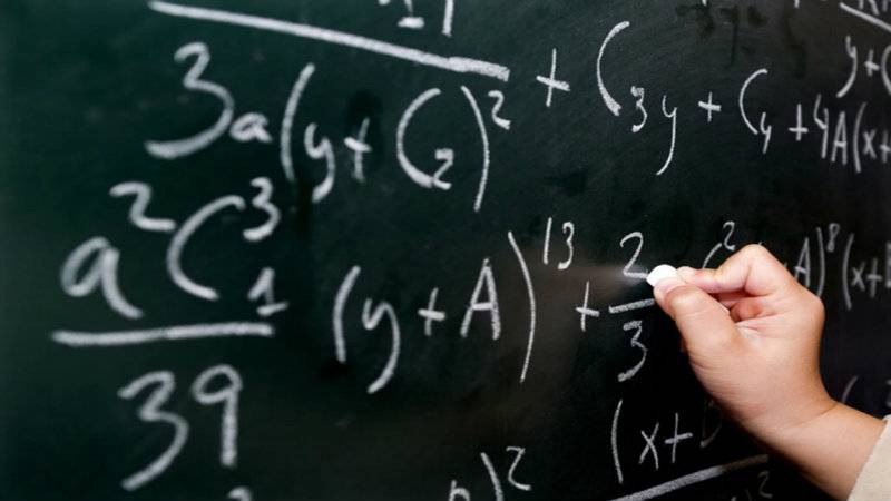Pakistani student wins International Maths competition