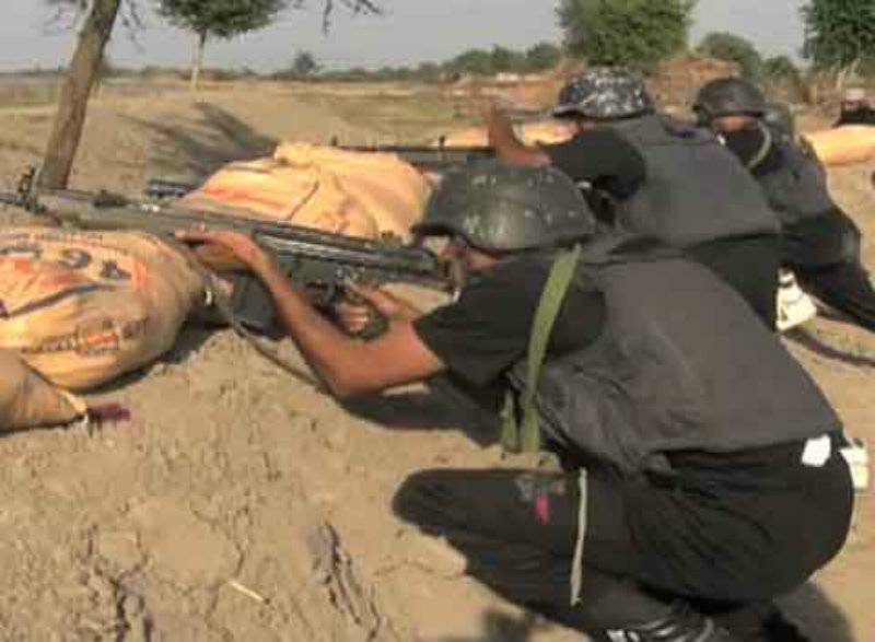 Three cops martyred, 16 held hostage in operation against Chotu gang