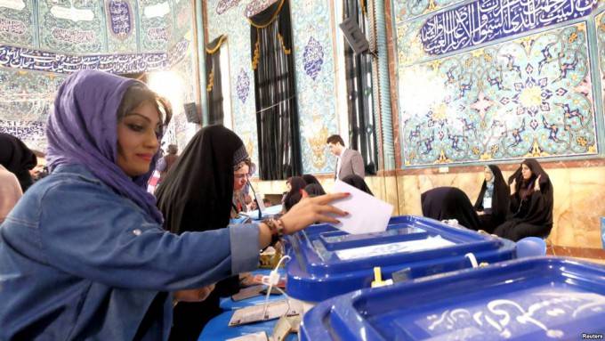 Iran starts voting in parliament election run-offs