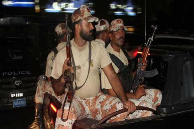 Rangers arrest eight terrorists in Karachi