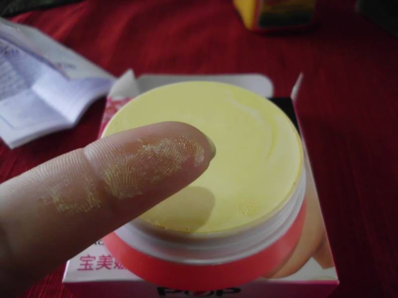 This is what happens when you use a skin-whitening cream with mercury in it