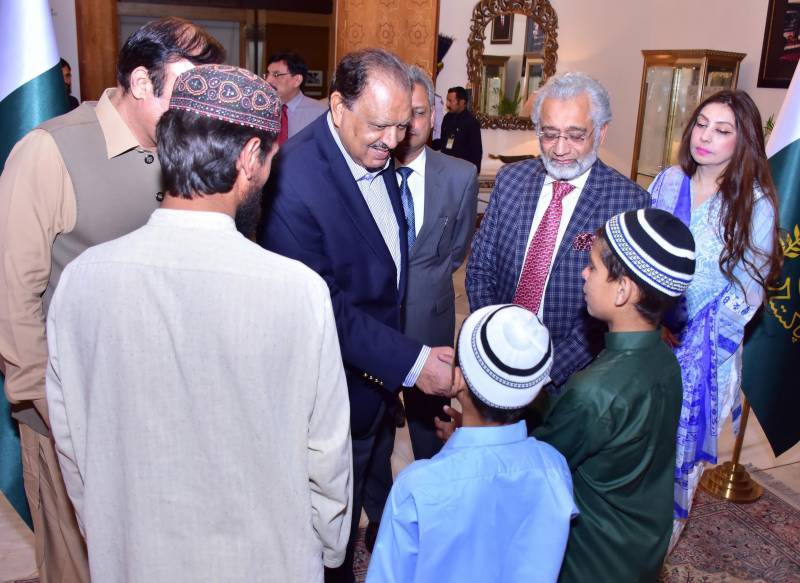 'Solar' kids meet President Mamnoon at PIMS