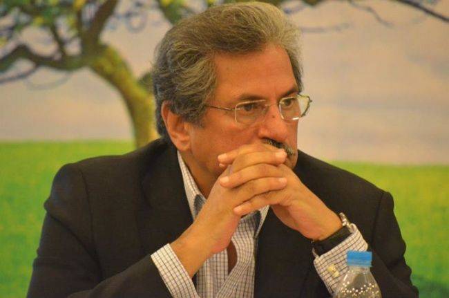 VIDEO: PTI leader Shafqat Mehmood accuses PM of concealing assets