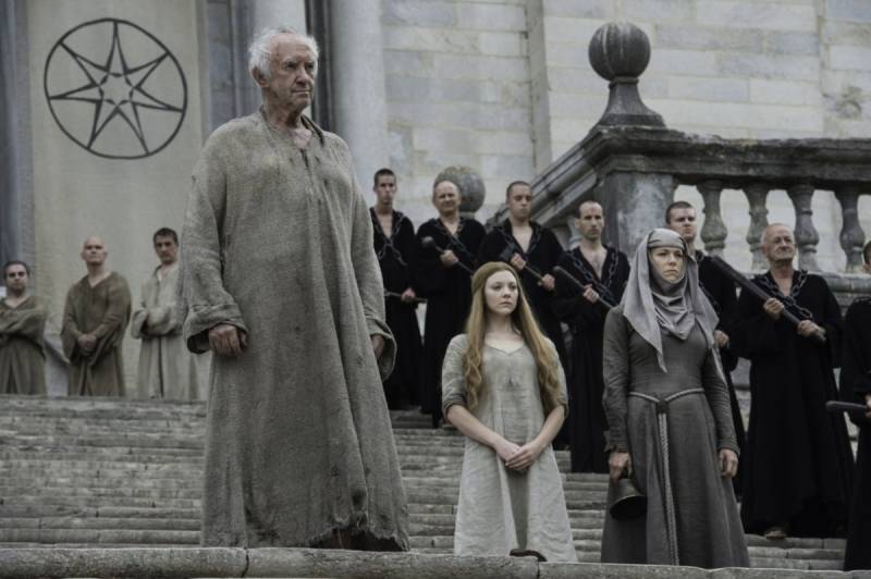Game of Thrones Season 6: Queen Margaery dodges walk of atonement (Spoilers for episode 6)