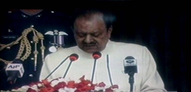 President Mamnoon stresses collective efforts to strengthen democracy