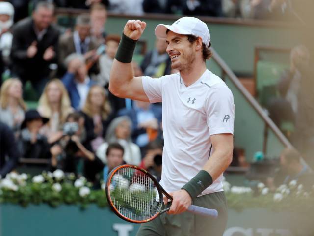 Murray into French Open final against Djokovic
