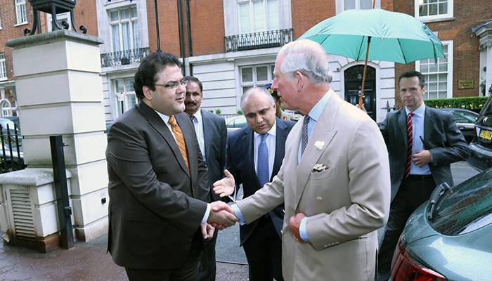Prince Charles meets PM Nawaz, congratulates him on successful heart surgery