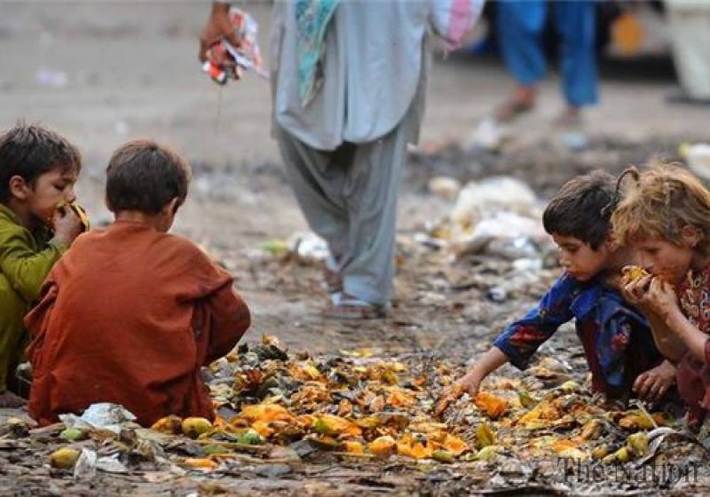 Pakistanis waste more food in Ramazan, study reveals