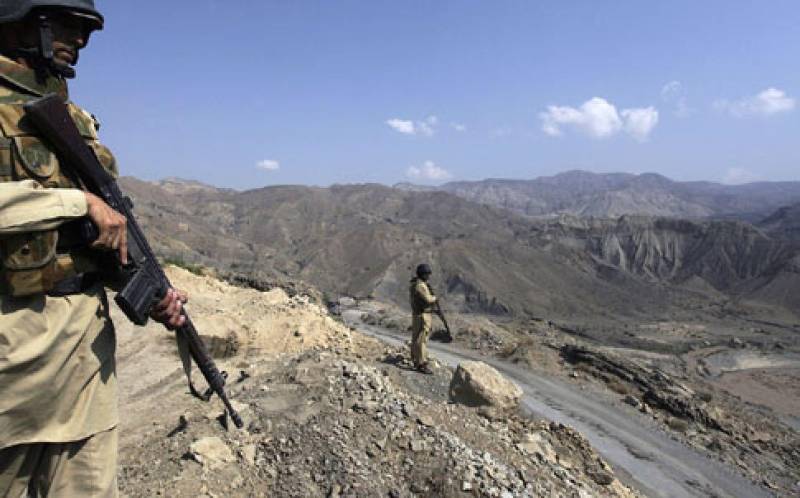 Pakistani forces enter into Afghanistan, take over several border posts after Maj Changezi martyrdom