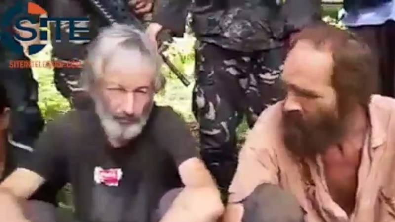 IS-affiliated Abu Sayyaf releases grisly beheading video of Canadian Robert hall