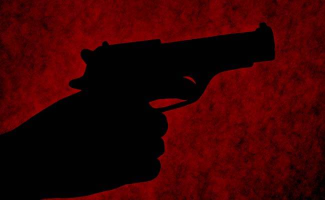 Girl killed, mother injured in 'firing over marriage row'