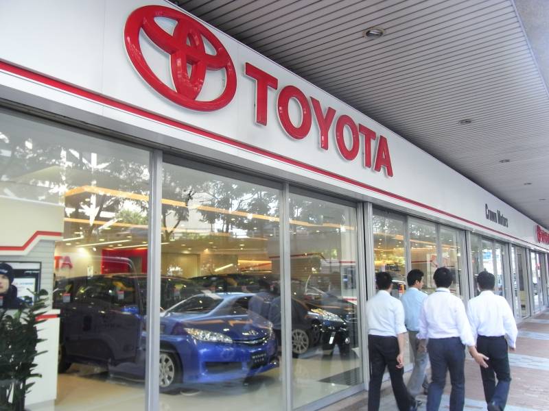 Toyota owners, beware: Company is asking you to return your cars in case they kill you