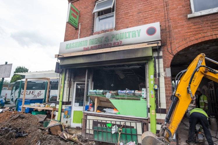 Unknown white man wreaks havoc at Halal meat shop in Birmingham