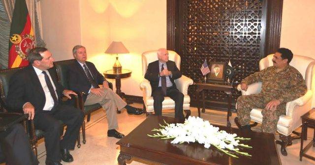 US diplomats meet COAS Raheel Sharif amid strained ties