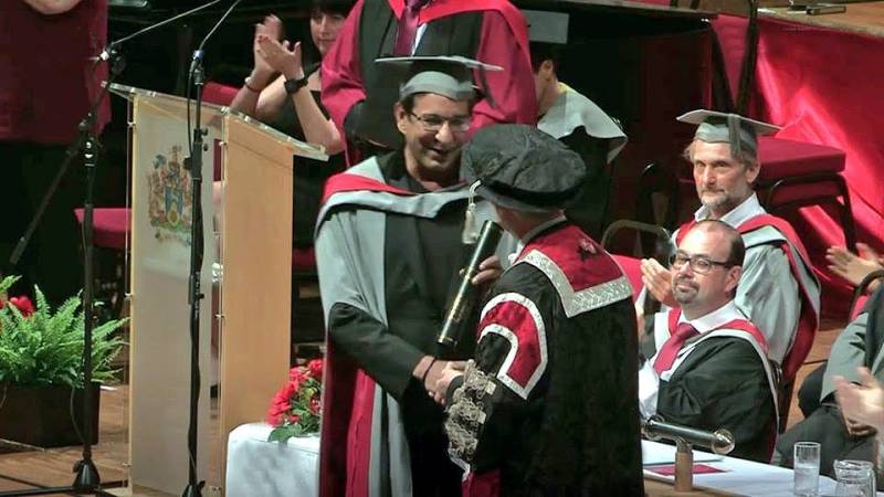 Wasim Akram receives honorary fellowship from University of Central Lancashire