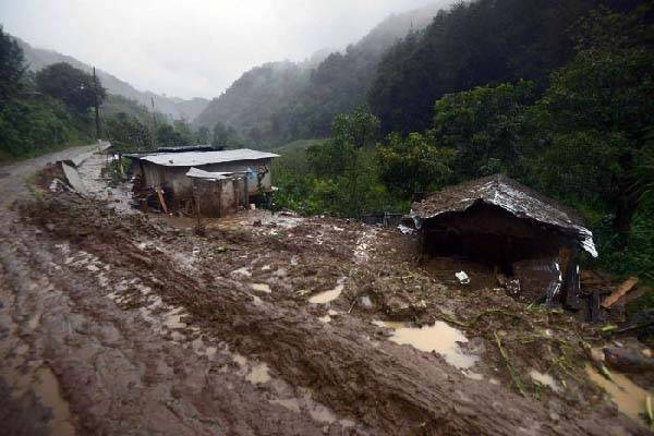 Mexico hunts for missing after landslides kill 45