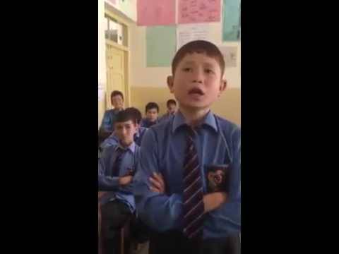 Goosebump Time - 6th grade student from Quetta sings 'Ae Rah e Haq k Shaheedon' and it is better than Coke Studio