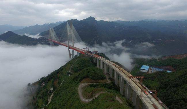 World's highest bridge nears completion in China