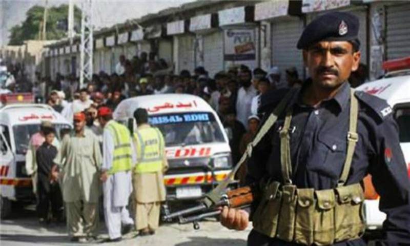 Two dead, six injured in Quetta roadside blast