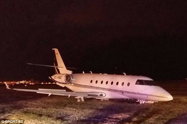Cristiano Ronaldo's £15 million private jet crash lands at Barcelona airport
